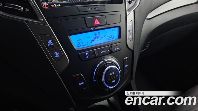 Hyundai Santafe 2015 — photo 17