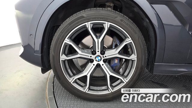 BMW X6 2021 — photo 5