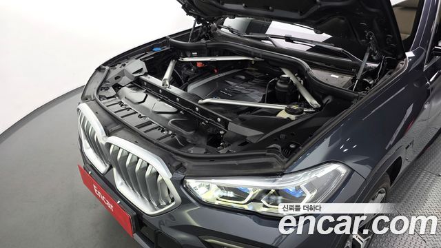 BMW X6 2021 — photo 6