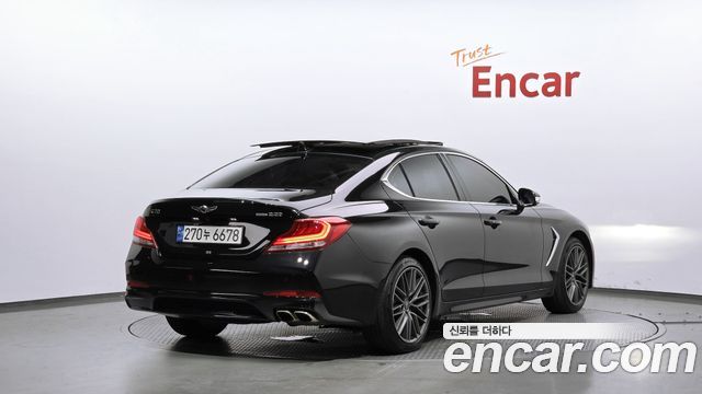 Genesis G70 2018 — photo 2