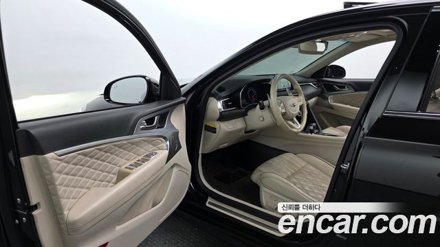 Genesis G70 2018 — photo 10