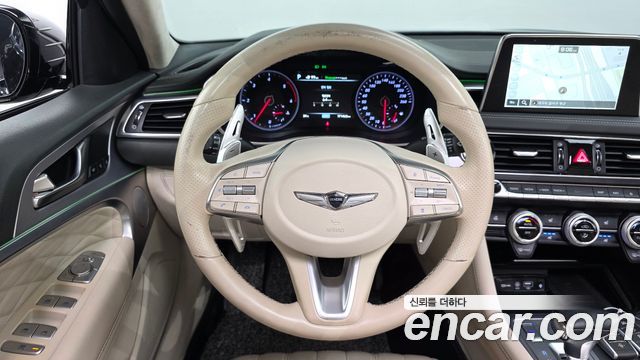Genesis G70 2018 — photo 12