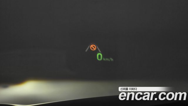Genesis G70 2018 — photo 17