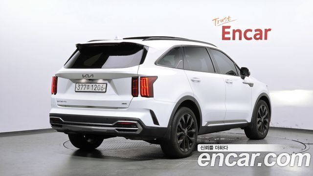 Kia Sorento 2023 — photo 2