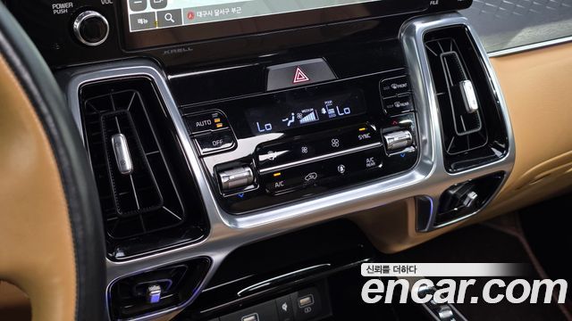 Kia Sorento 2023 — photo 30