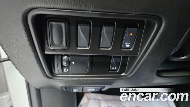 Renault Korea QM6 2023 — photo 25