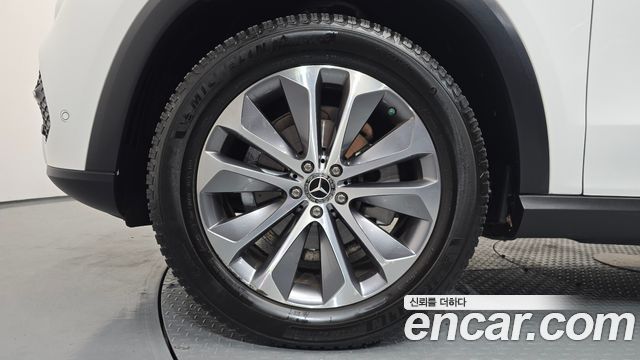 Mercedes-Benz GLE-Class 2021 — photo 5