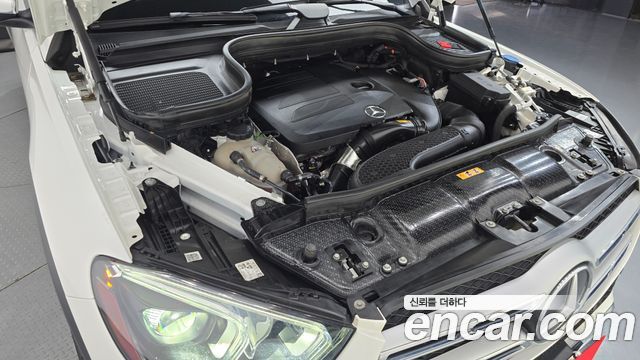 Mercedes-Benz GLE-Class 2021 — photo 6
