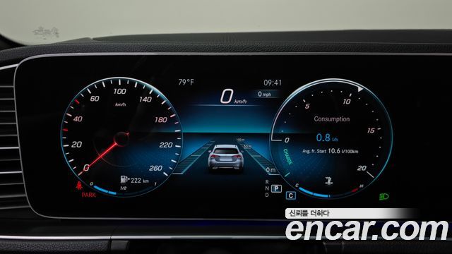 Mercedes-Benz GLE-Class 2021 — photo 11