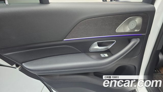 Mercedes-Benz GLE-Class 2021 — photo 15