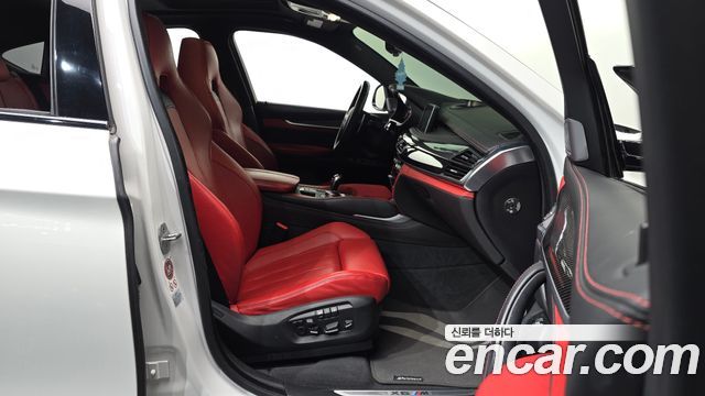 BMW X6M 2017 — photo 17