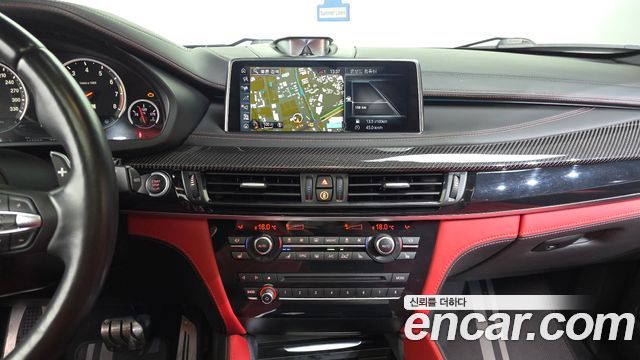 BMW X6M 2017 — photo 20
