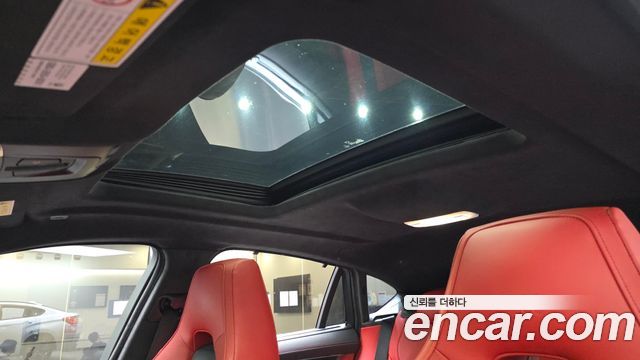 BMW X6M 2017 — photo 25