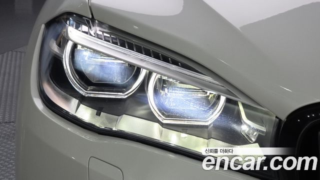 BMW X6M 2017 — photo 8