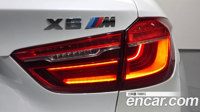BMW X6M 2017 — photo 9