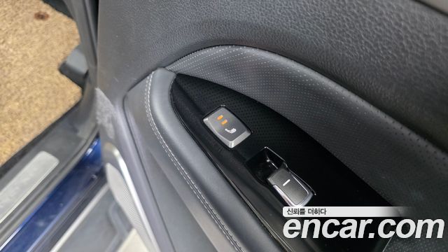 KG Mobility Rexton 2018 — photo 24