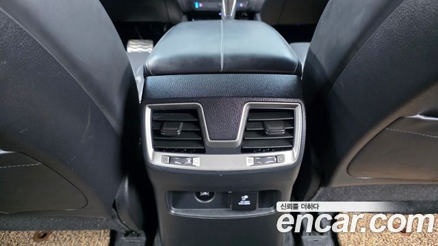 KG Mobility Rexton 2018 — photo 25