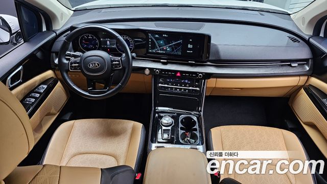 Kia Canival 2021 — photo 7