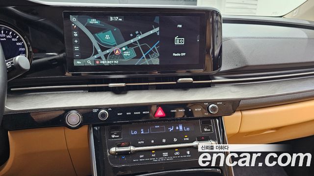 Kia Canival 2021 — photo 15