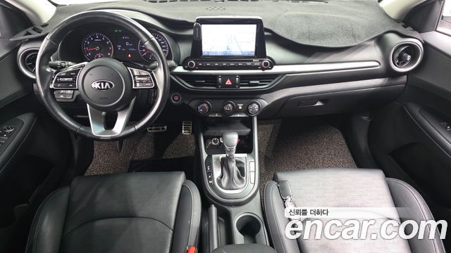 Kia K3 2019 — photo 10