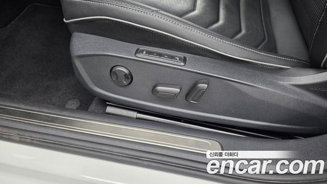 Volkswagen Arteon 2020 — photo 32
