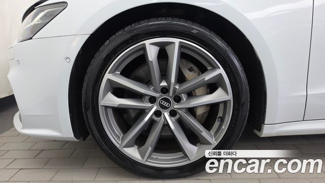 Audi A7 2021 — photo 5