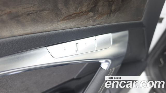 Audi A7 2021 — photo 31