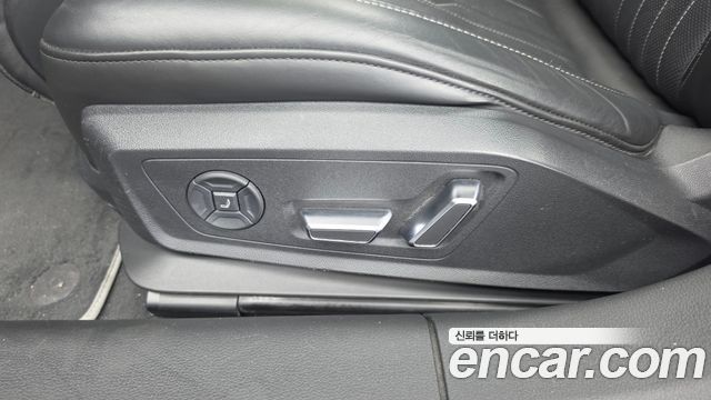 Audi A7 2021 — photo 33