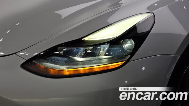Tesla Model 3 2021 — photo 8