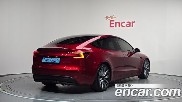 Tesla Model 3 2024 — photo 2