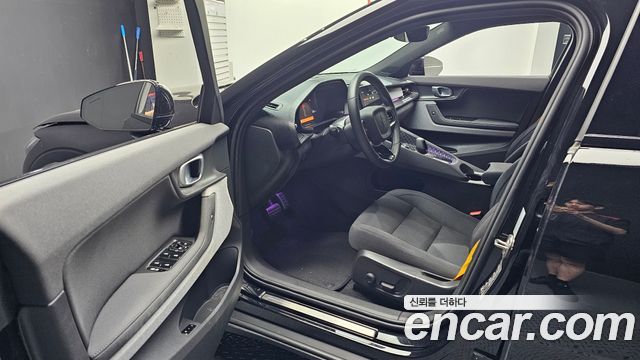Polestar Polestar 2 2023 — photo 10