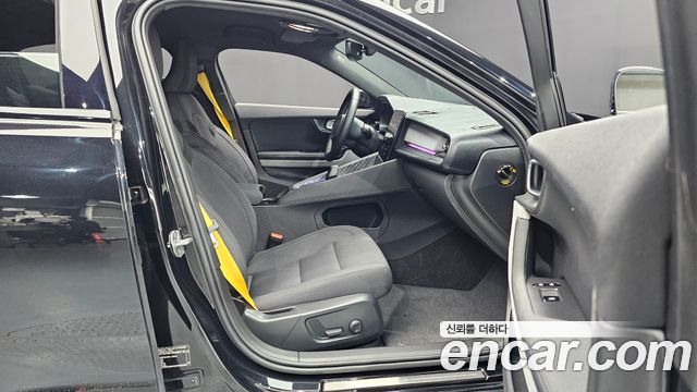 Polestar Polestar 2 2023 — photo 11
