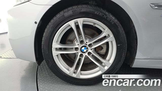 BMW 5-Series 2016 — photo 5
