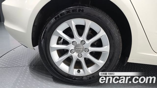Audi A3 2015 — photo 5