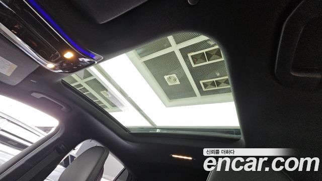Mercedes-Benz GLC-Class 2026 — photo 24