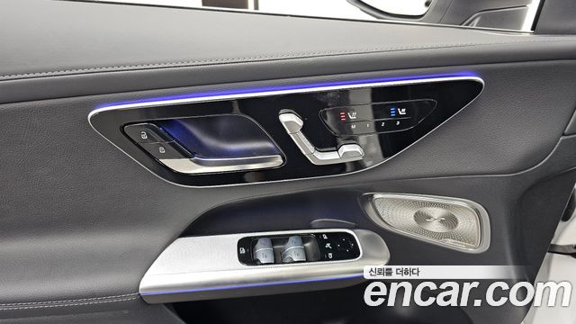 Mercedes-Benz GLC-Class 2026 — photo 25