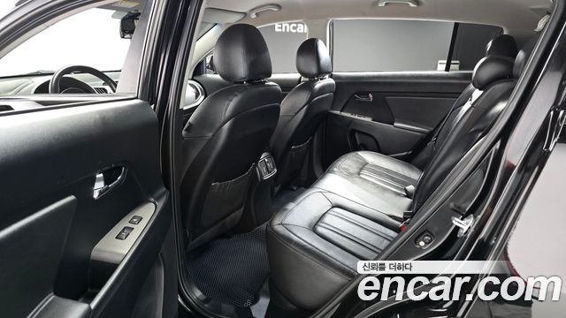 Kia Sportage 2015 — photo 17