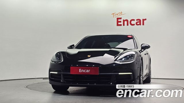 Porsche Panamera 2020 — photo 3