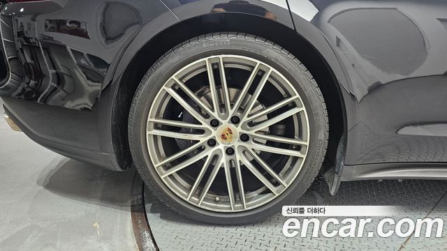 Porsche Panamera 2020 — photo 5