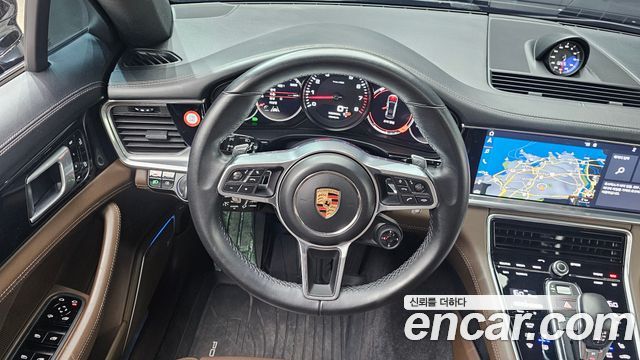 Porsche Panamera 2020 — photo 19