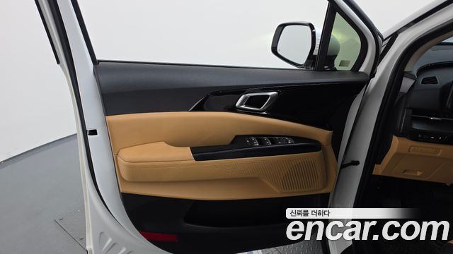 Kia Canival 2021 — photo 14
