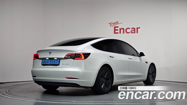 Tesla Model 3 2021 — photo 2