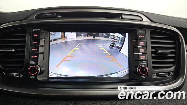 Kia Sorento 2016 — photo 21