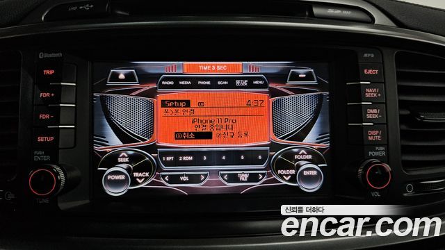 Kia Sorento 2016 — photo 22