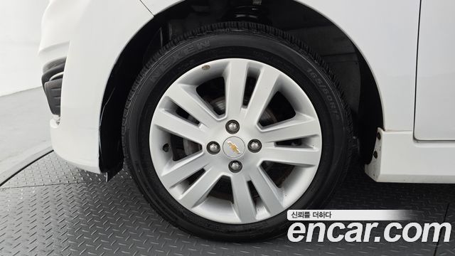 Chevrolet Korea Spark 2014 — photo 5