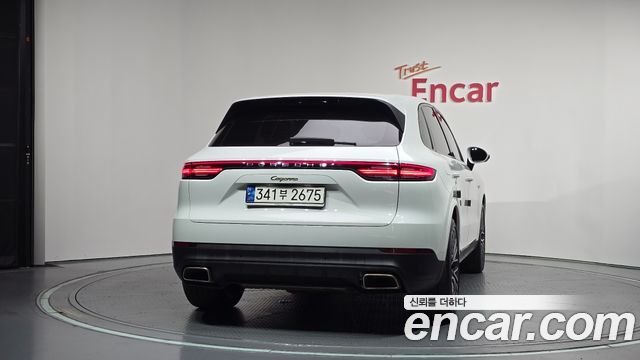 Porsche Cayenne 2021 — photo 4
