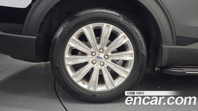 Ford Explorer 2020 — photo 5