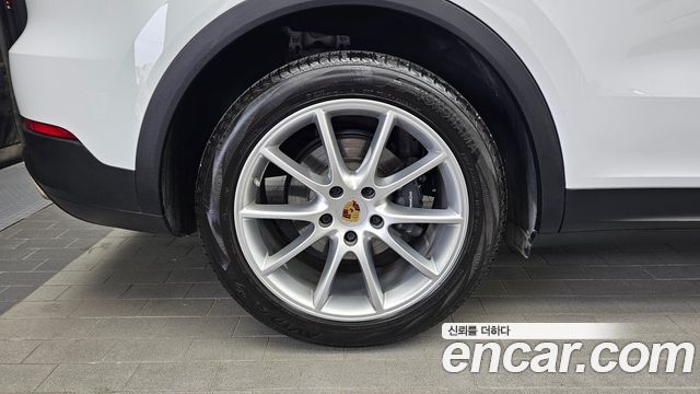 Porsche Cayenne 2020 — photo 5