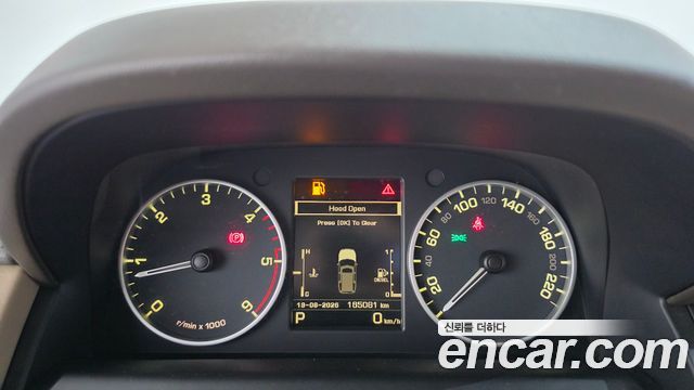 Land Rover Discovery 2015 — photo 8
