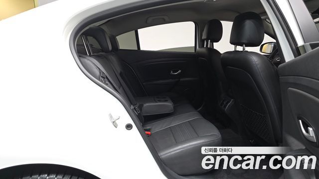 Renault Korea SM3 2019 — photo 17